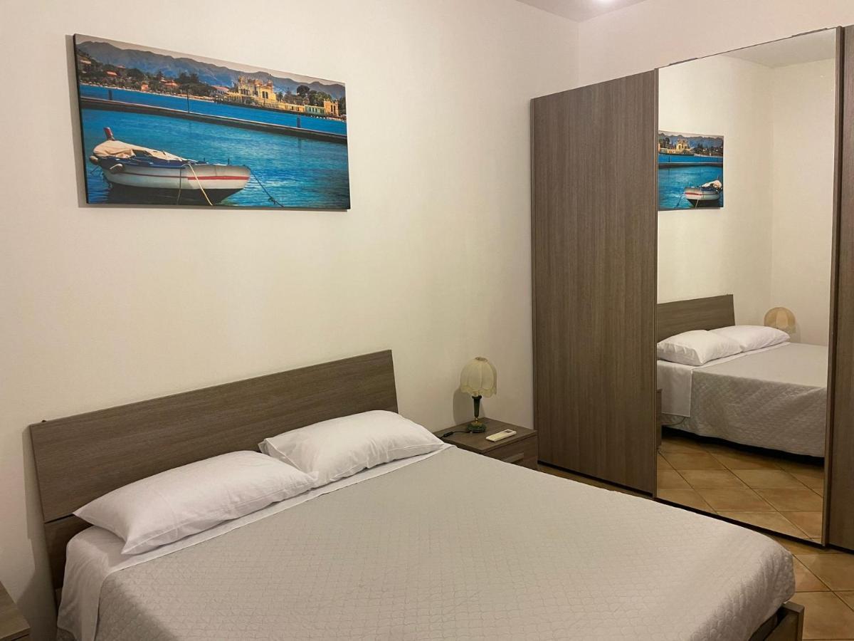 Mondello Stesicoro Apartment Palermo Esterno foto